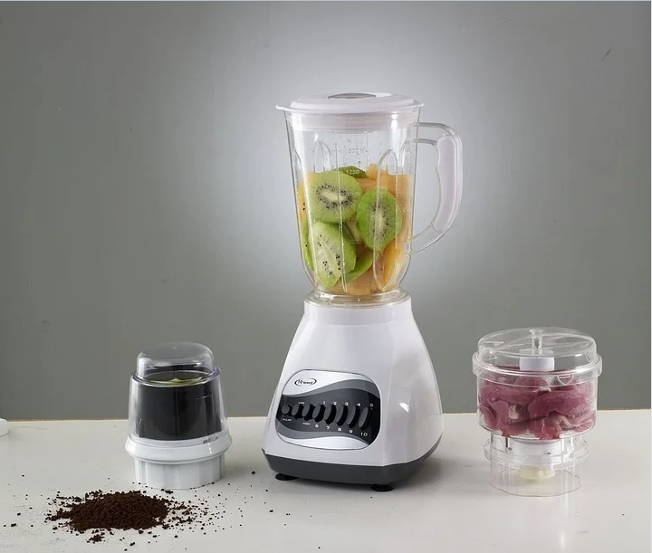 Making Unusual and Healthy Recipes With a Blender